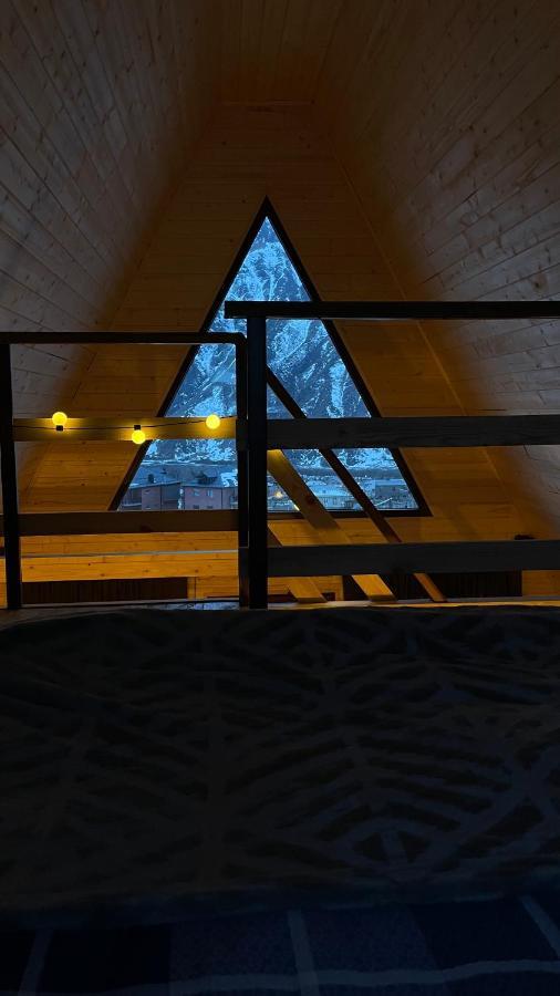 Aura Cottages Kazbegi Eksteriør bilde