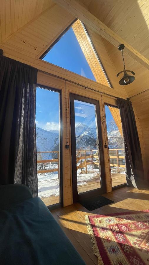 Aura Cottages Kazbegi Eksteriør bilde
