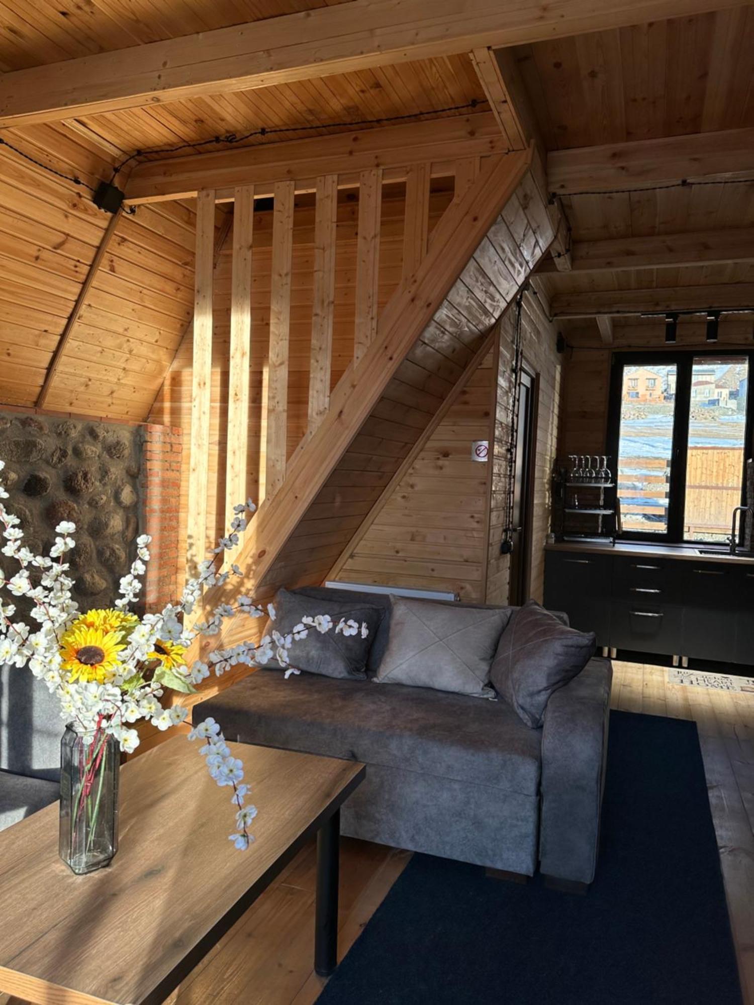 Aura Cottages Kazbegi Eksteriør bilde