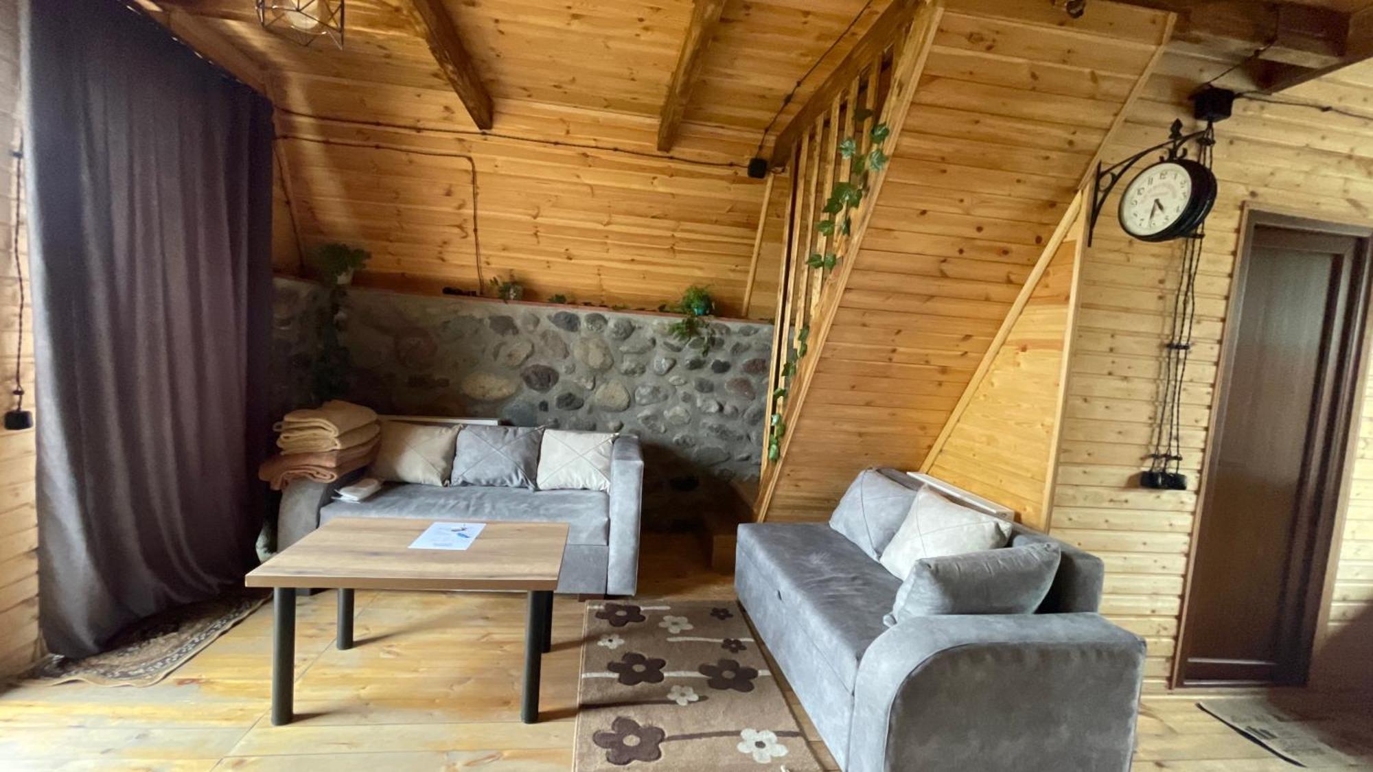 Aura Cottages Kazbegi Eksteriør bilde