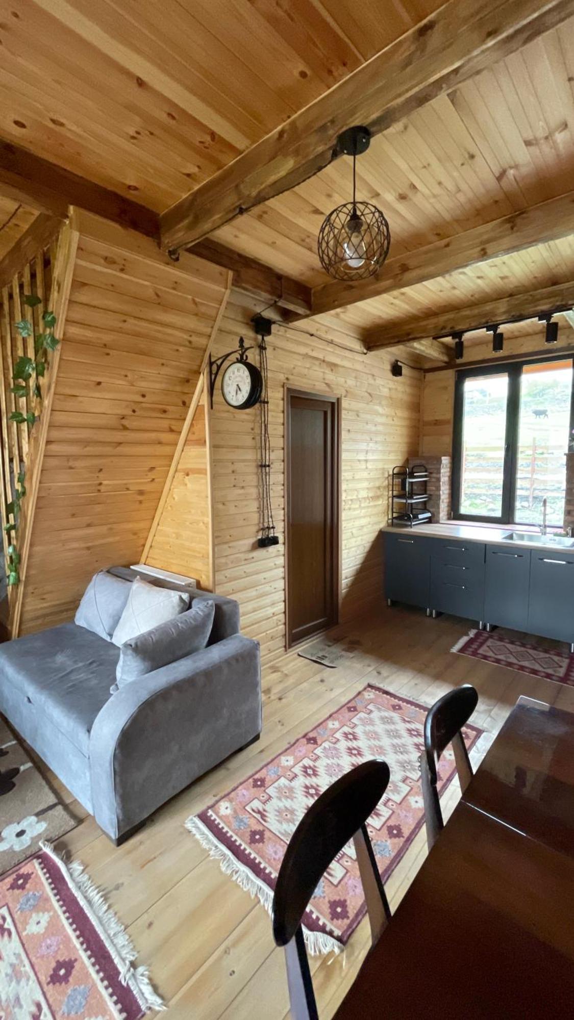 Aura Cottages Kazbegi Eksteriør bilde