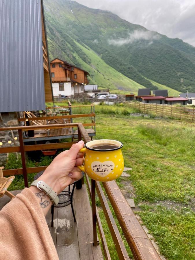 Aura Cottages Kazbegi Eksteriør bilde